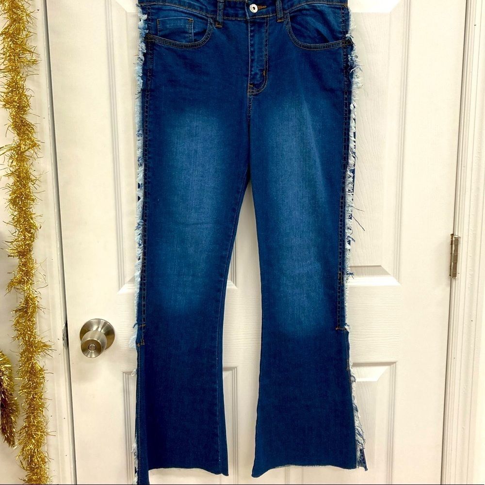Spoon Jeans. Open Wide Flare Jeans with Fringe. Waist Size 32”.